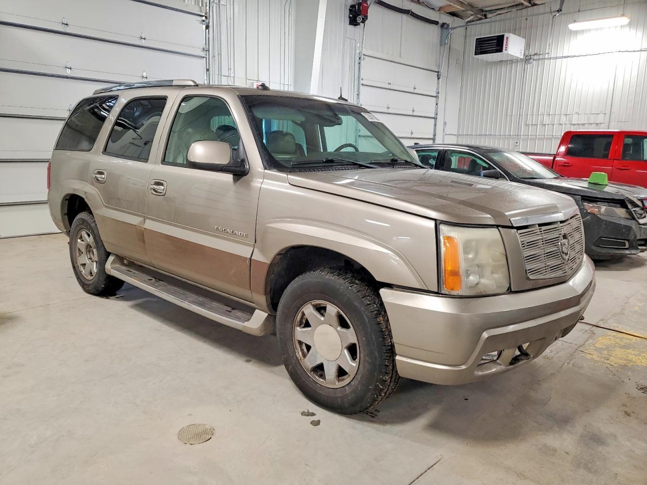 2003 CADILLAC ESCALADE