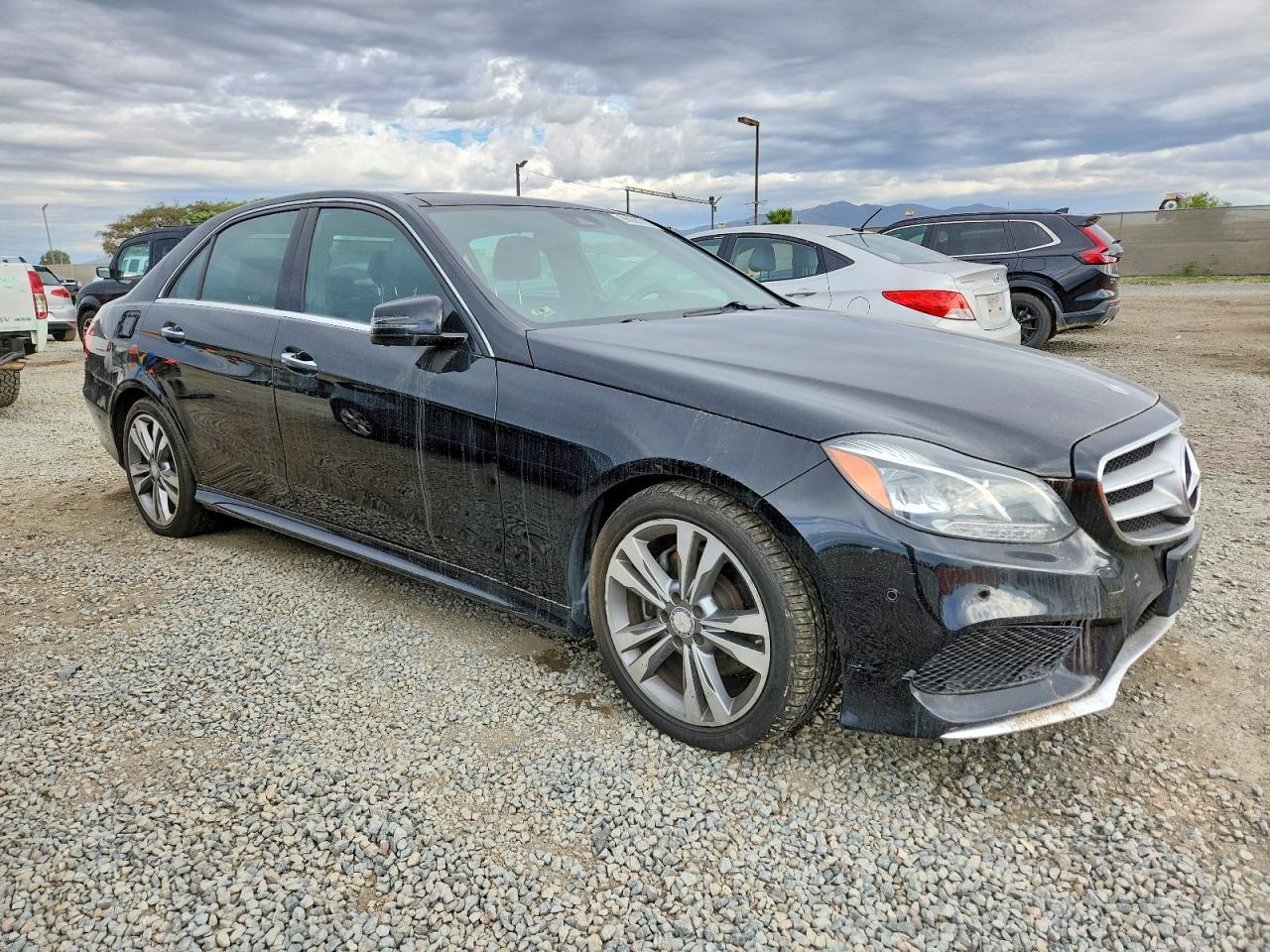 2015 MERCEDES-BENZ E-Class