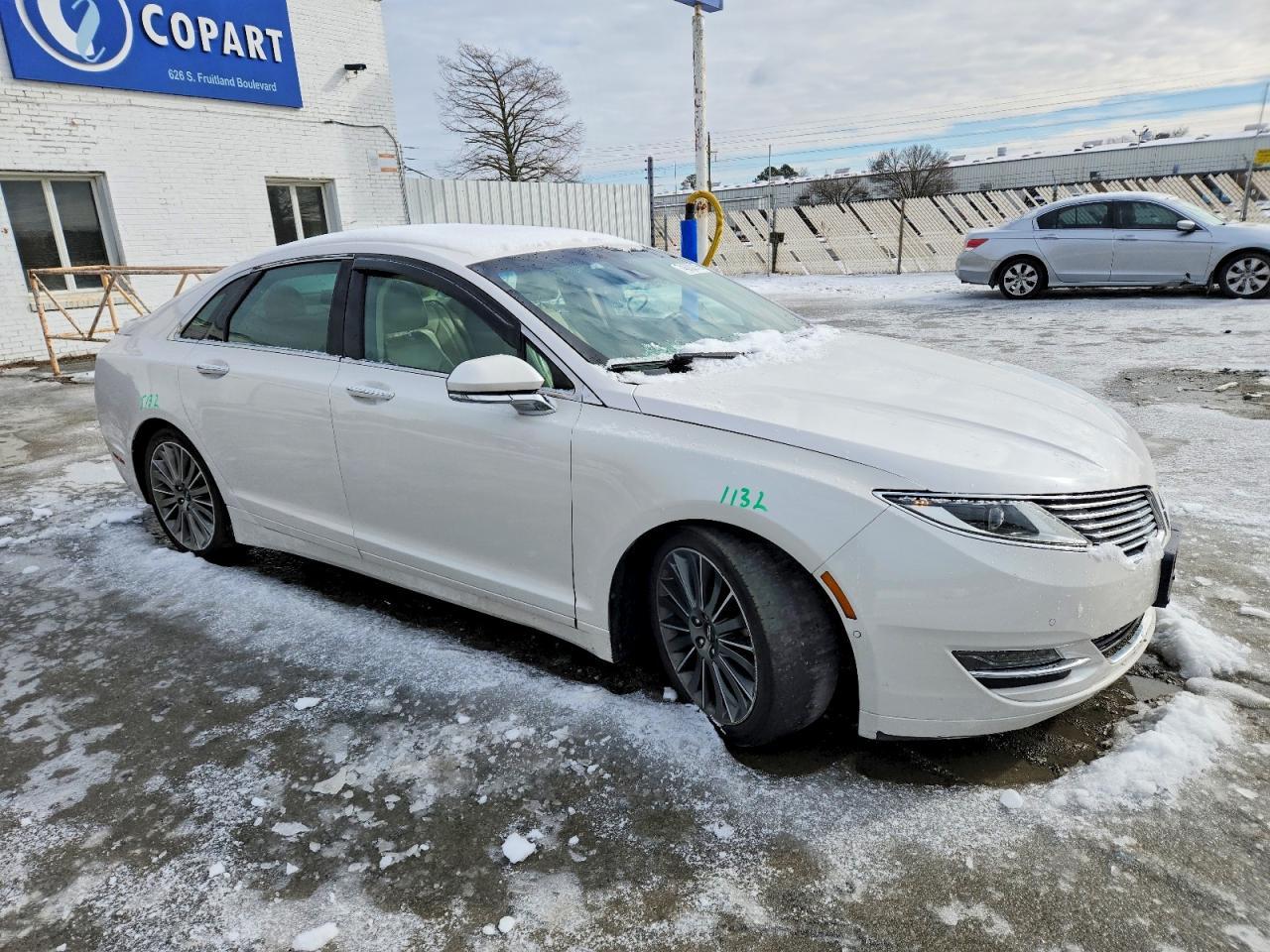 2013 LINCOLN MKZ