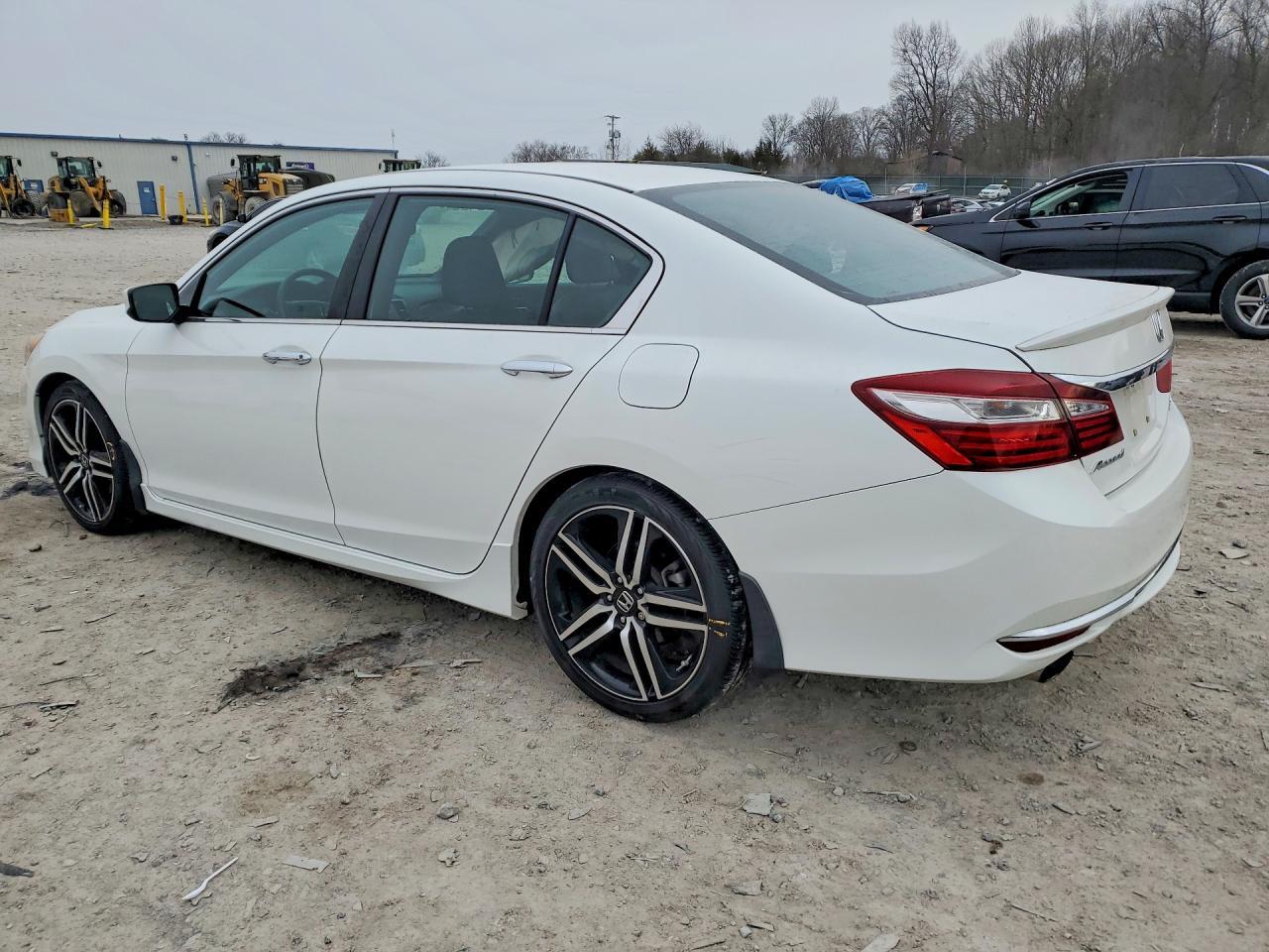 2017 HONDA ACCORD