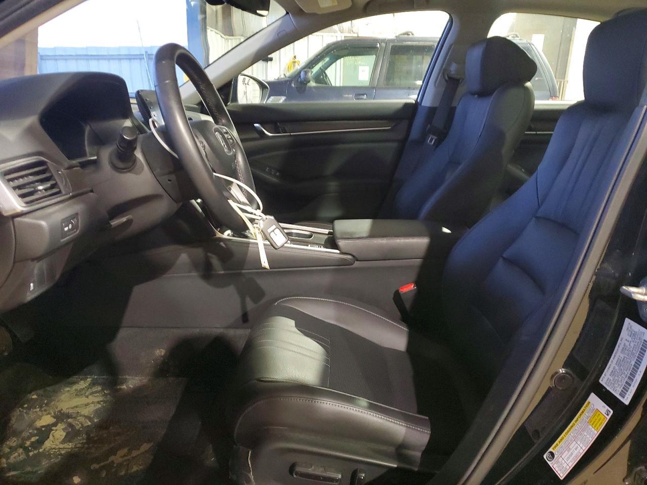 2019 HONDA ACCORD