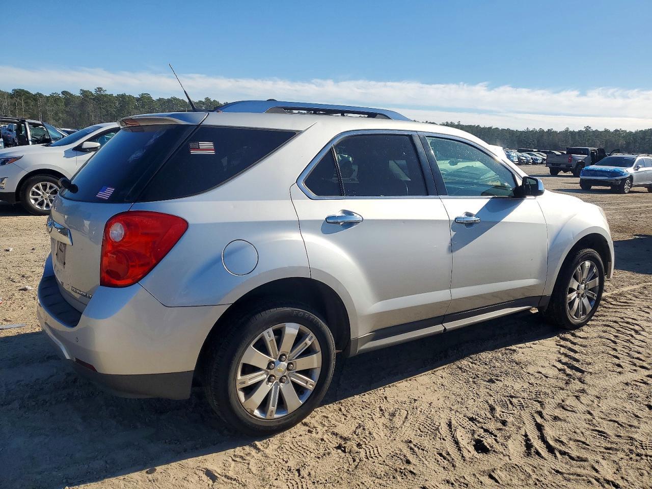 2010 CHEVROLET EQUINOX