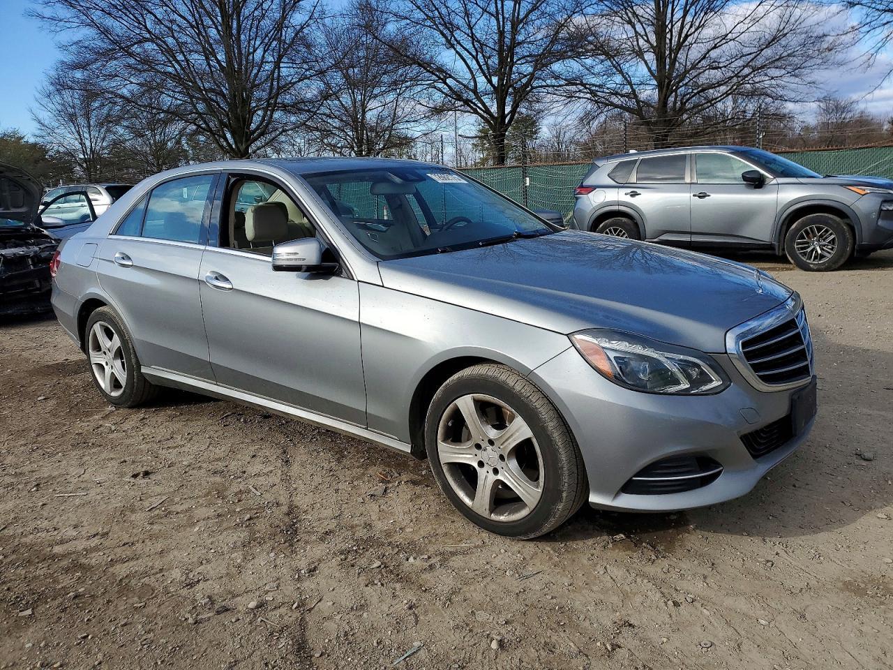 2014 MERCEDES-BENZ E-Class