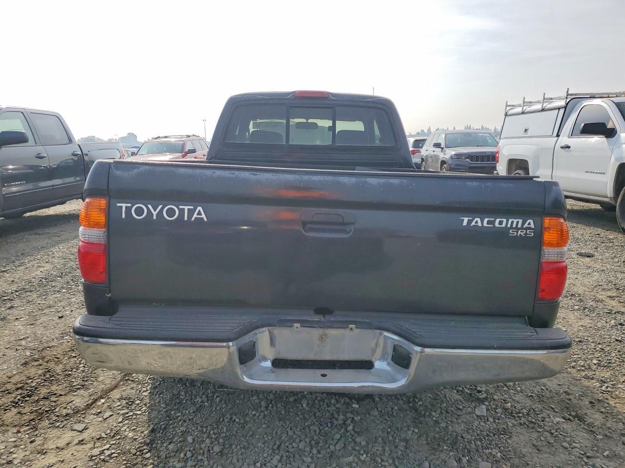 2002 TOYOTA TACOMA