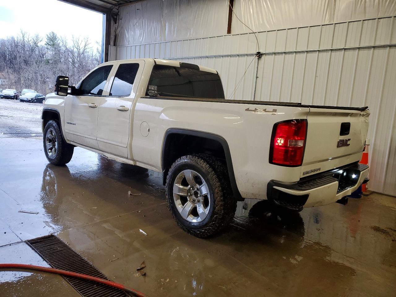 2015 GMC Sierra