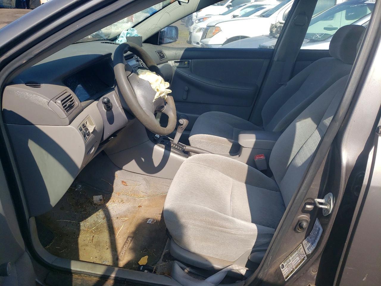 2004 TOYOTA COROLLA