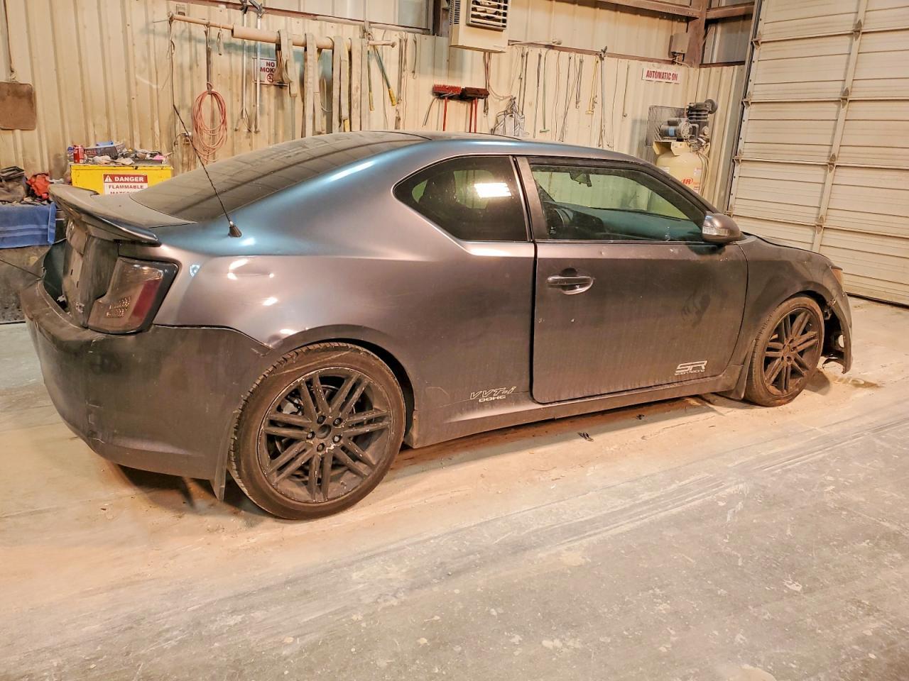 2012 TOYOTA SCION