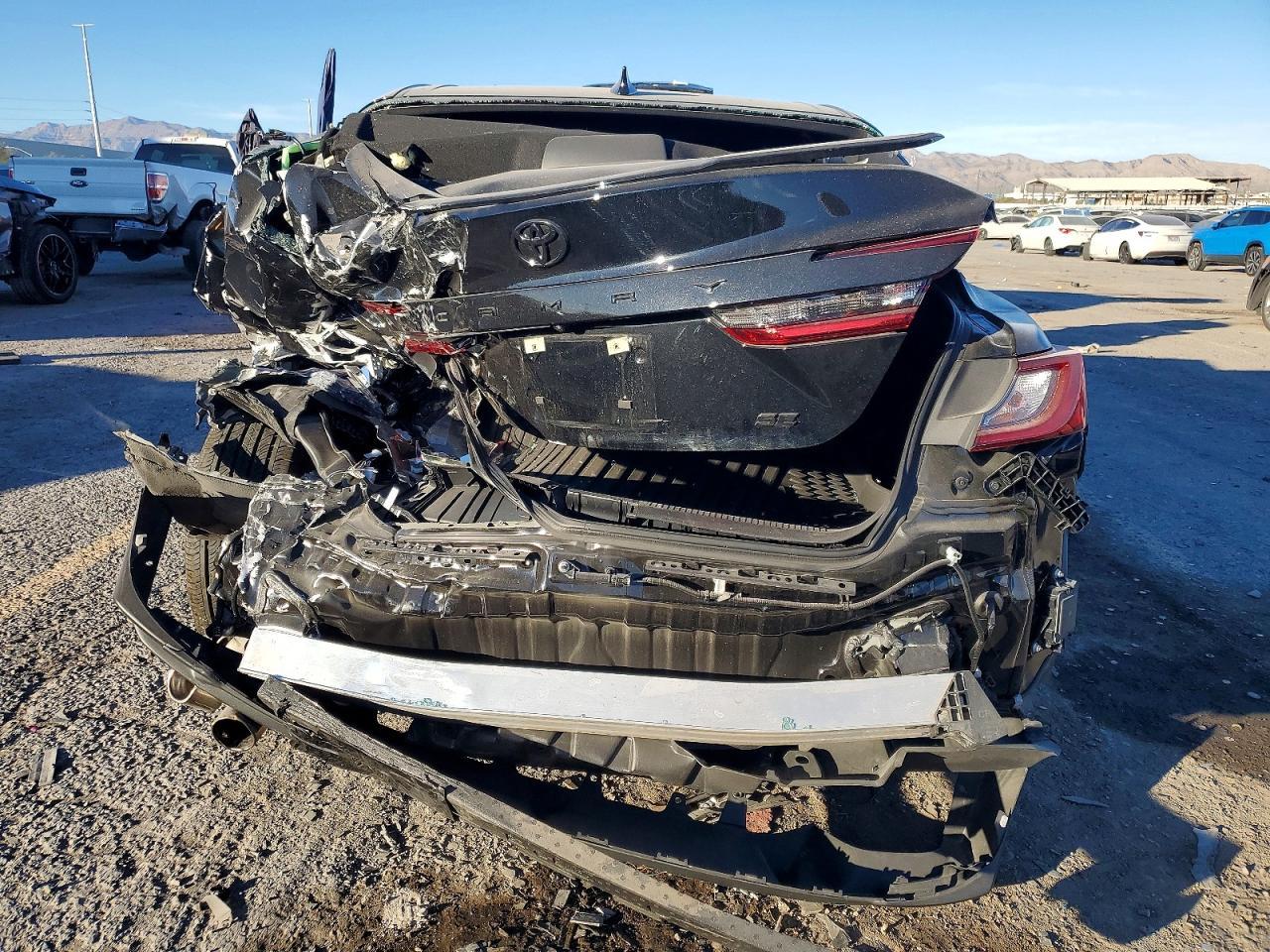 2025 TOYOTA CAMRY