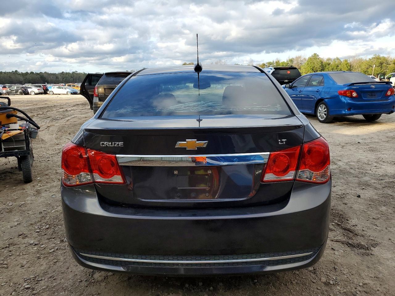 2015 CHEVROLET CRUZE