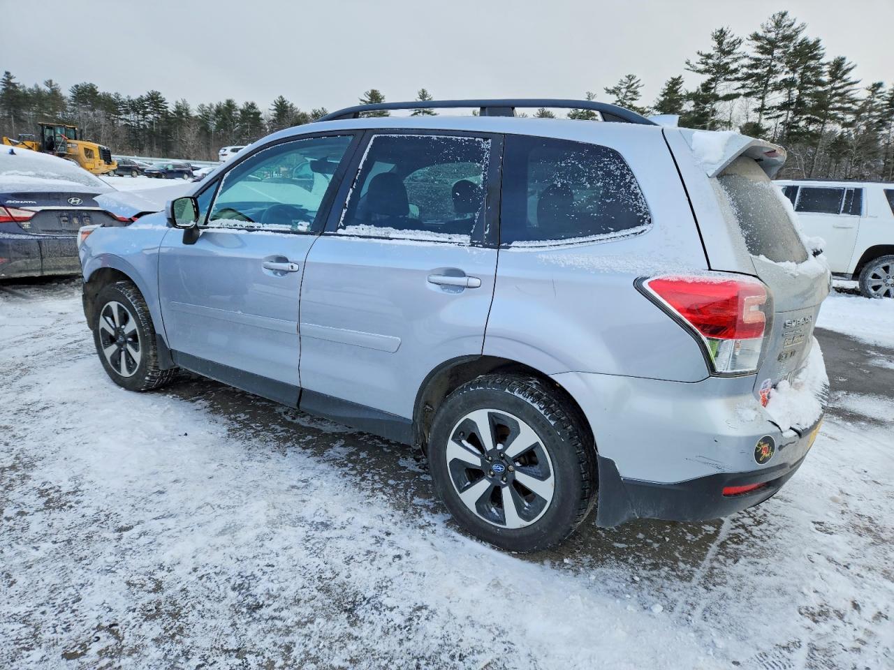 2017 SUBARU FORESTER