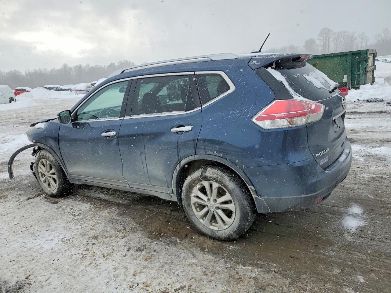2015 NISSAN ROGUE