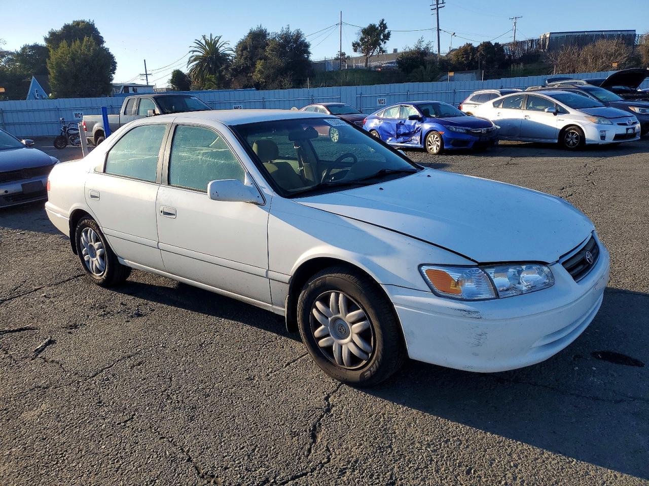 2000 TOYOTA CAMRY