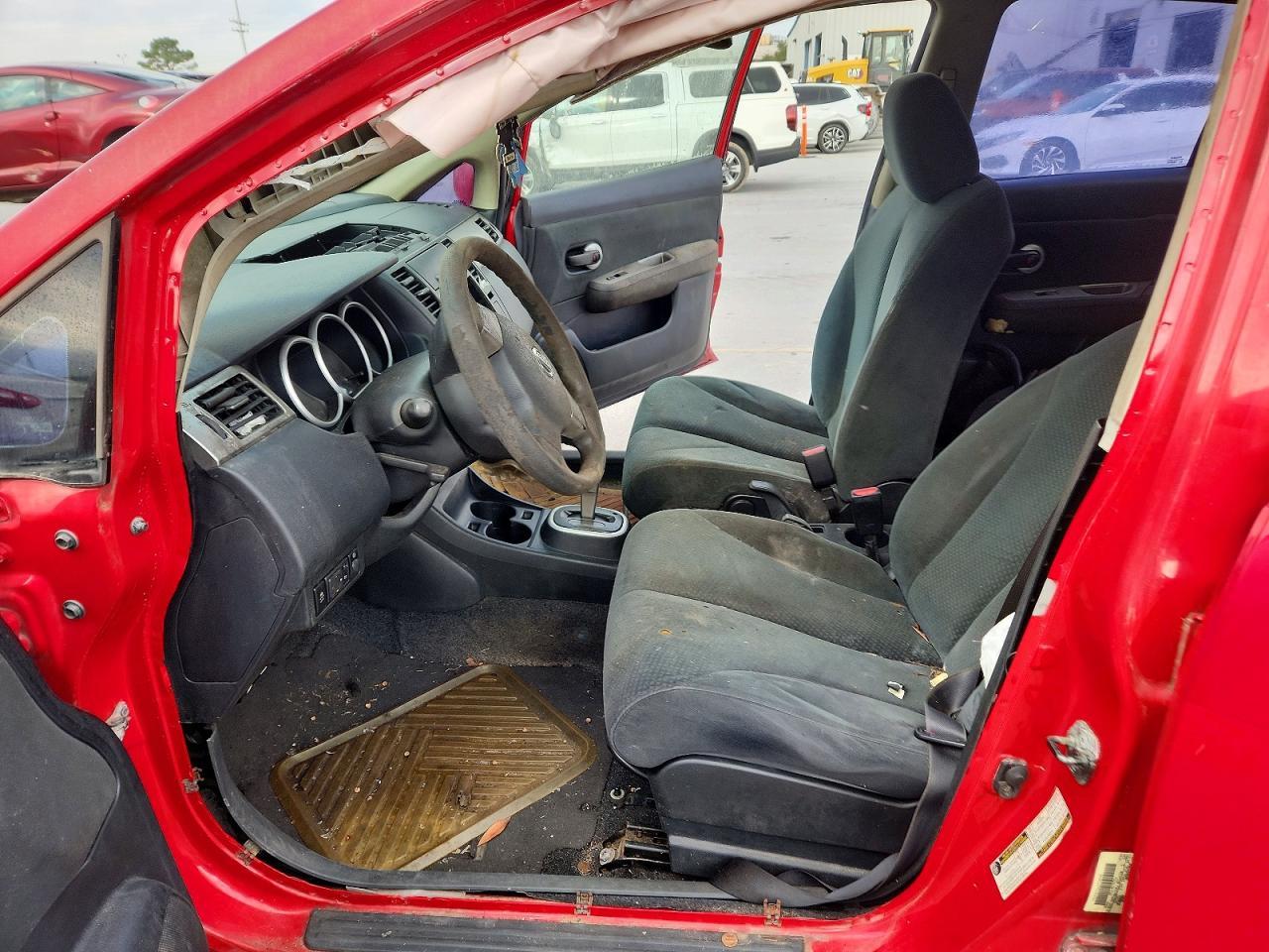 2012 NISSAN VERSA