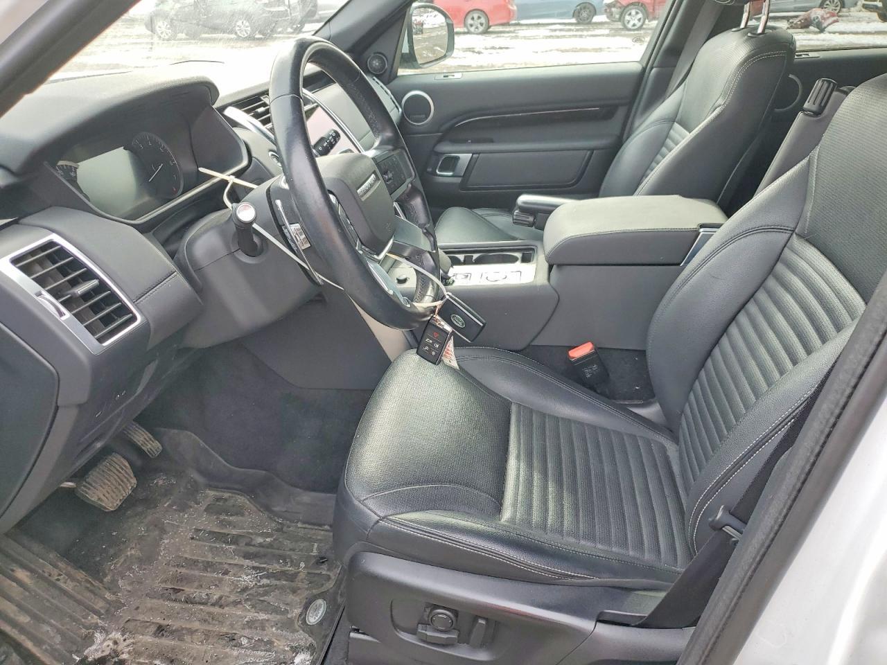 2023 LAND ROVER Discovery