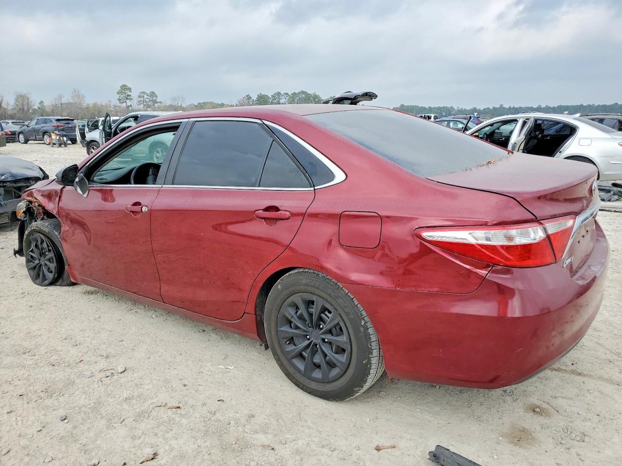 2017 TOYOTA CAMRY
