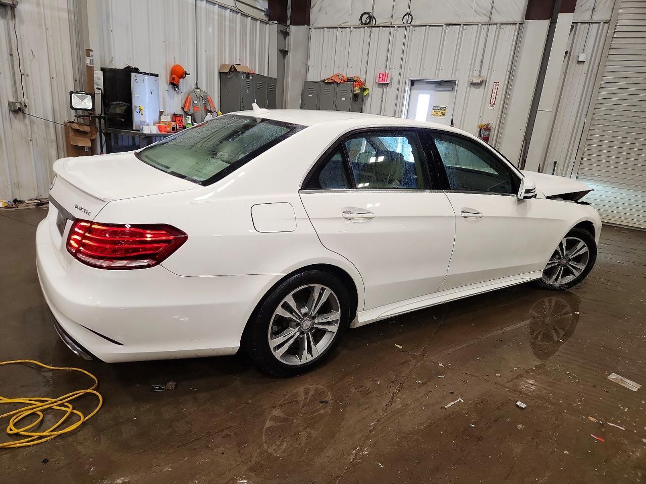 2016 MERCEDES-BENZ E-Class