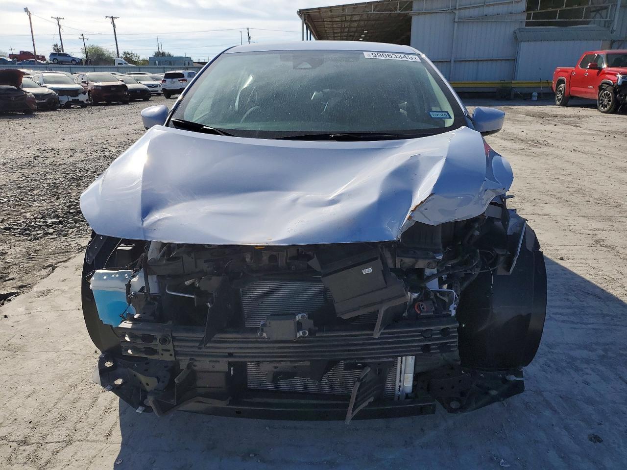 2024 NISSAN VERSA