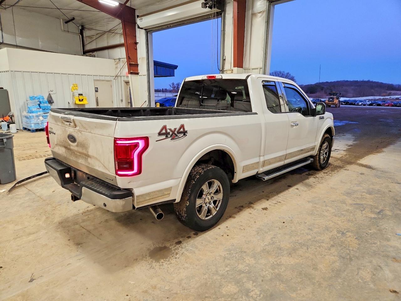 2015 FORD F-150
