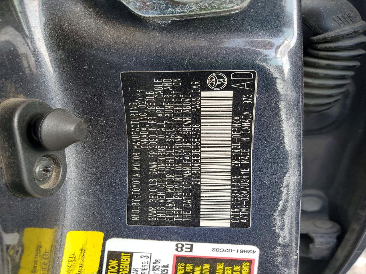 2011 TOYOTA COROLLA