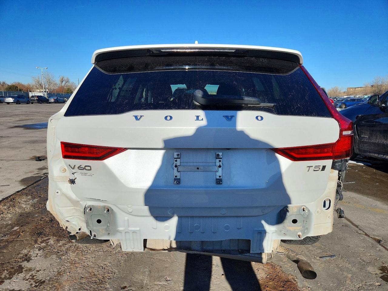 2022 Volv V60