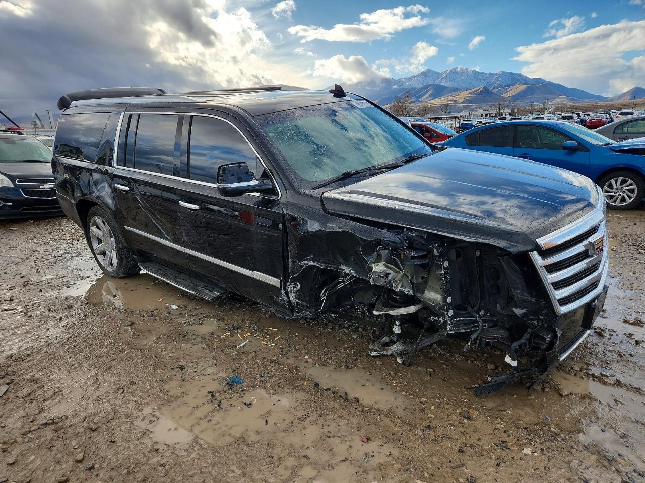 2016 CADILLAC Escalade ESV