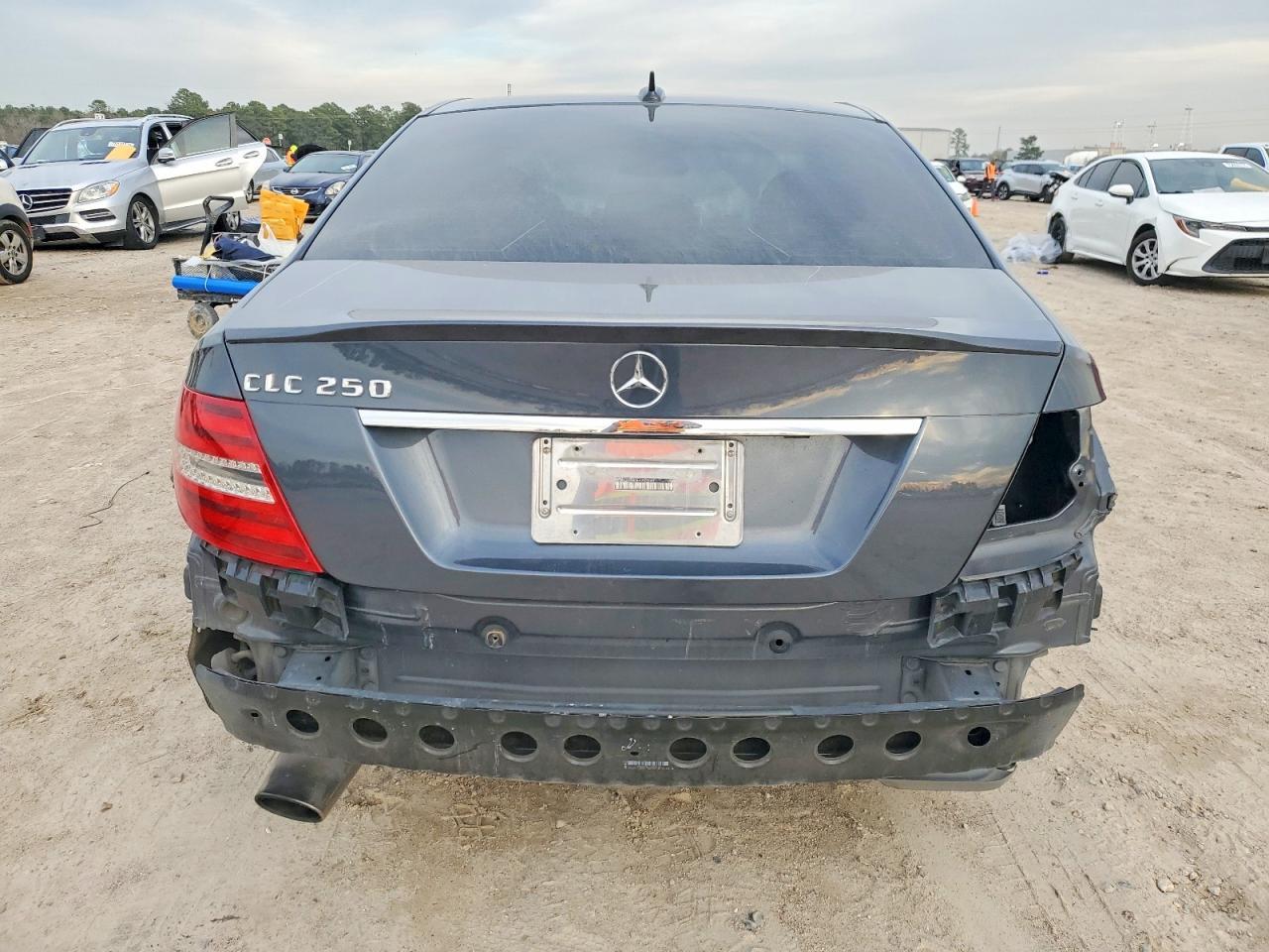 2014 MERCEDES-BENZ C-CLASS