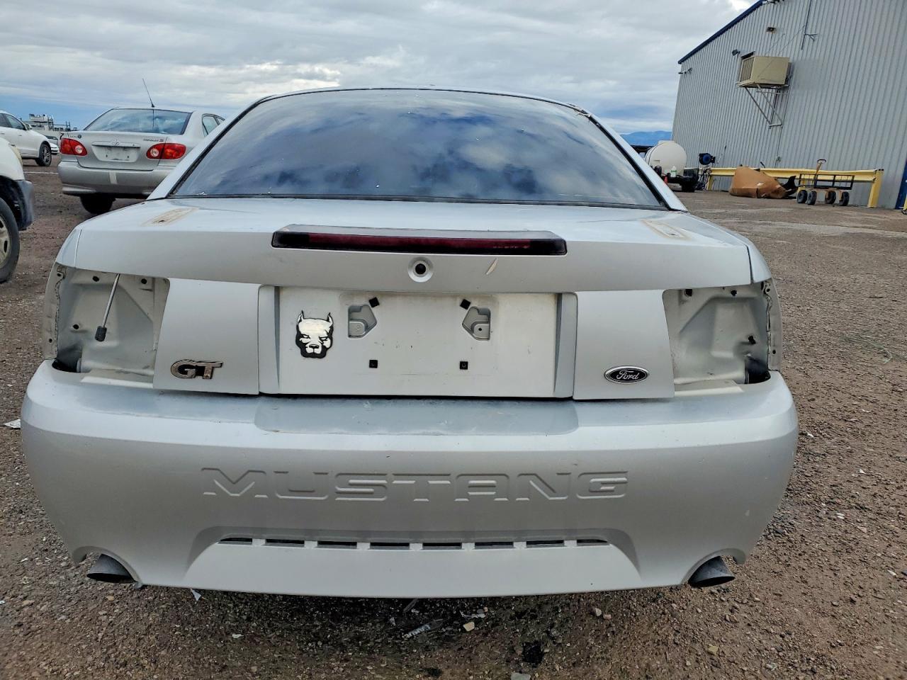 2001 FORD MUSTANG