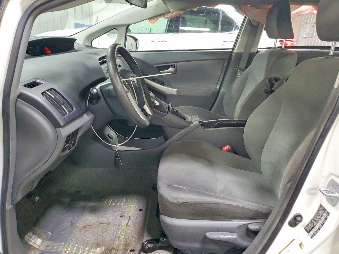 2010 TOYOTA PRIUS
