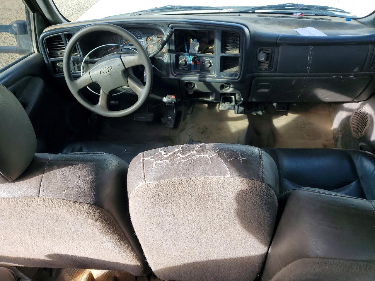 2004 CHEVROLET Silverado 3500