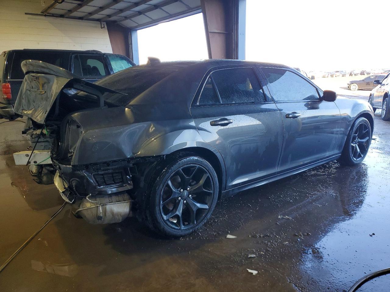 2022 CHRYSLER 300