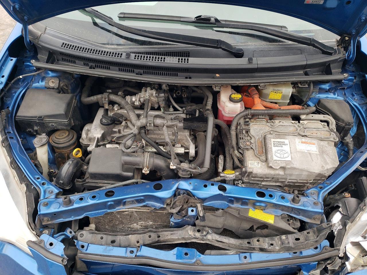 2012 TOYOTA Prius c