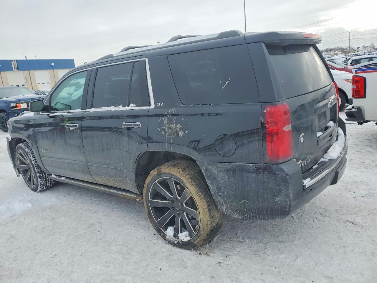 2016 CHEVROLET Tahoe