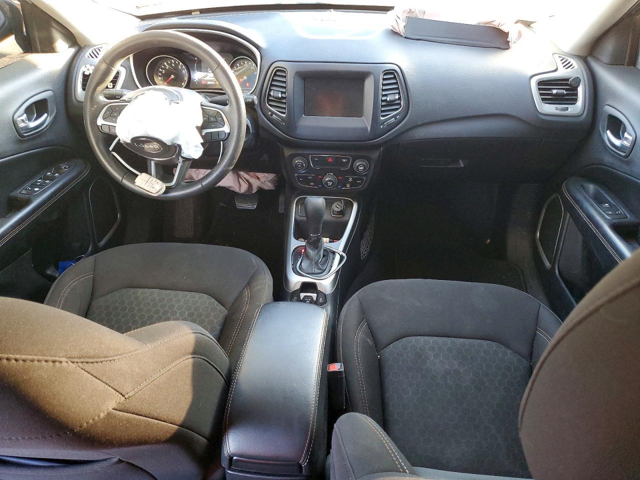2021 JEEP Compass