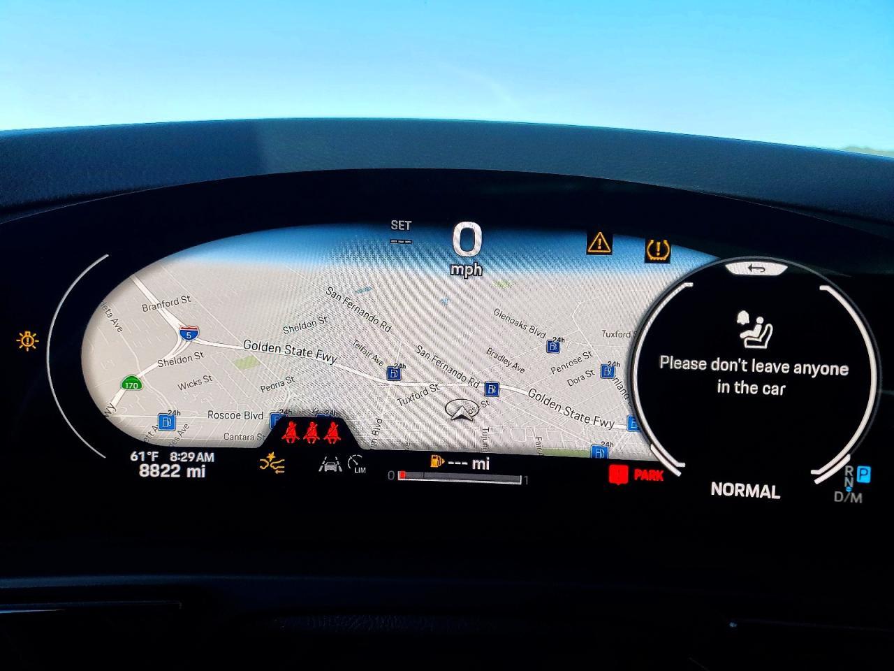 2024 PORSCHE CAYENNE