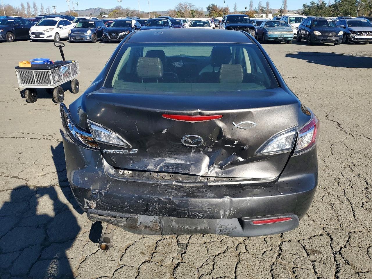 2010 MAZDA 3