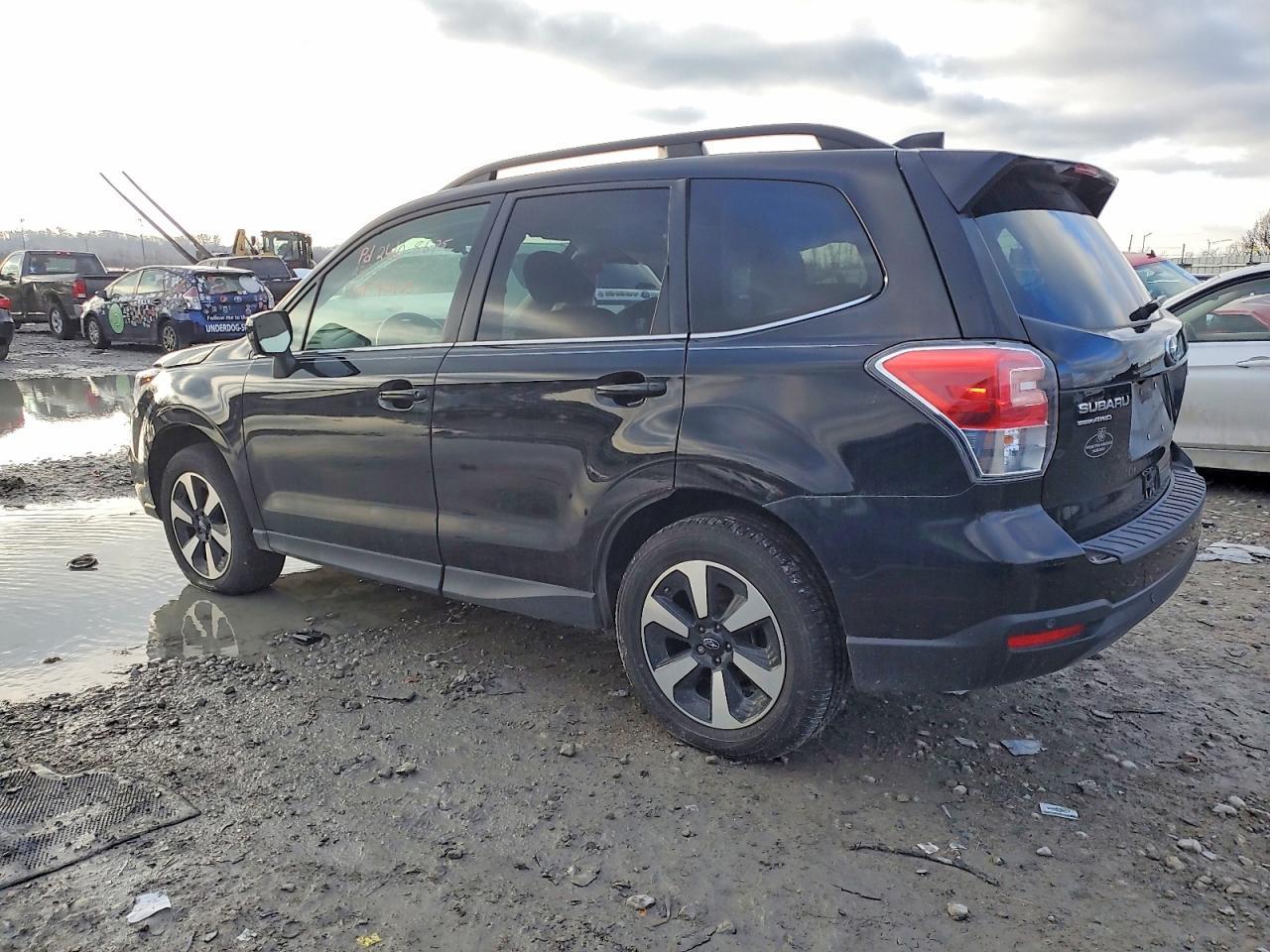 2018 SUBARU FORESTER