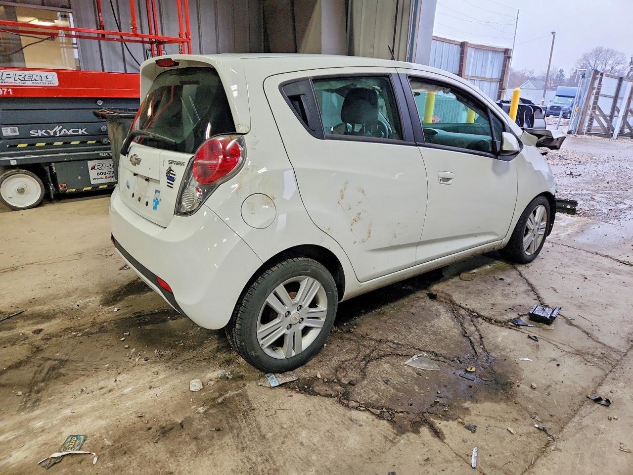 2014 CHEVROLET Spark