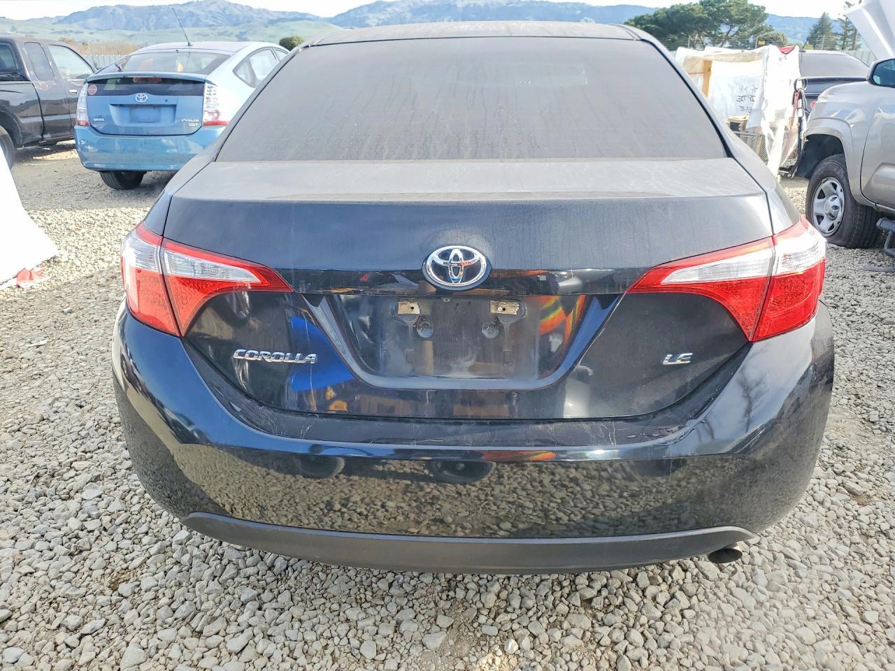 2016 TOYOTA COROLLA