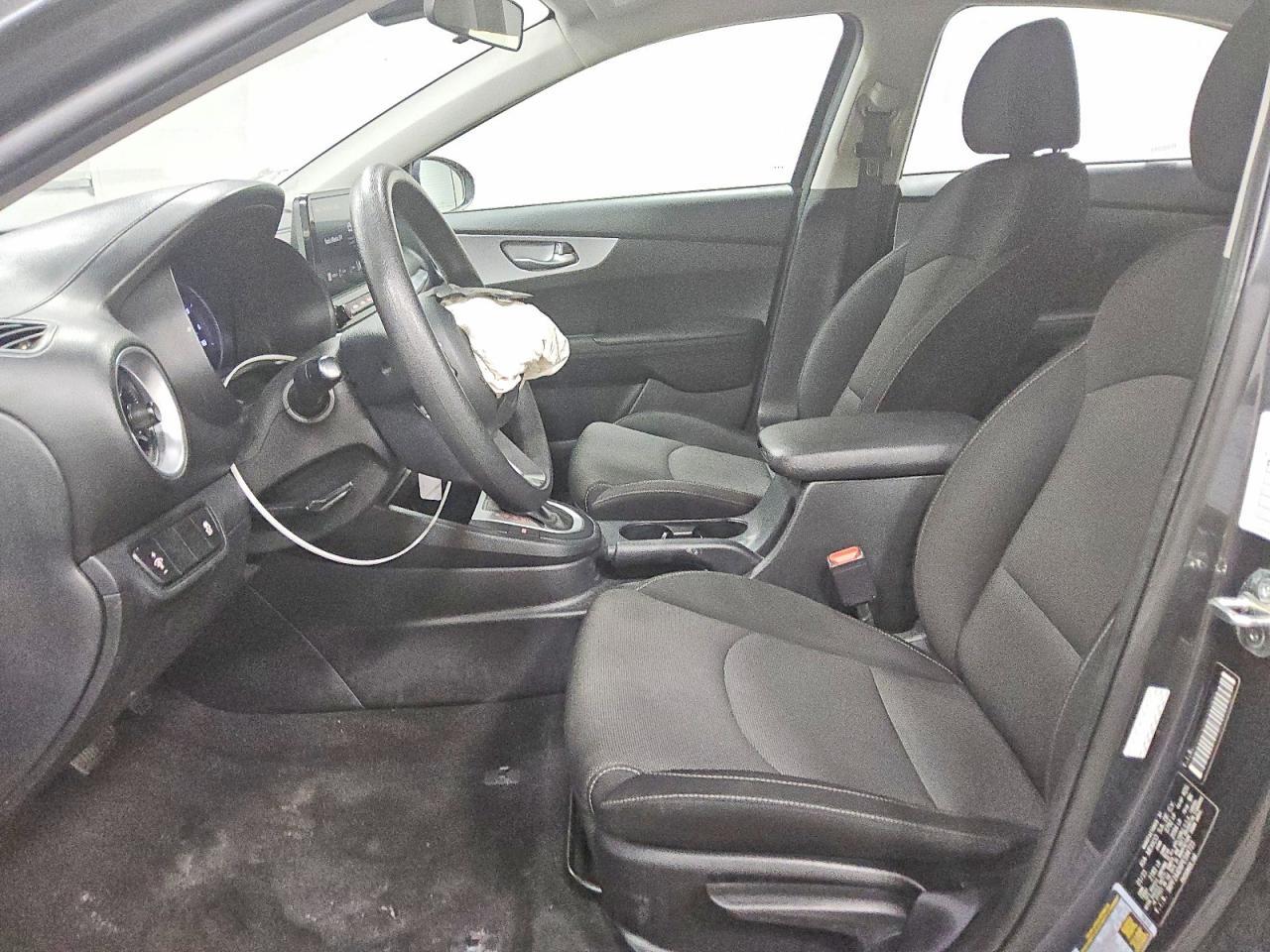 2023 KIA FORTE