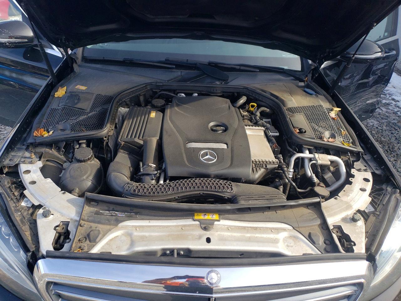 2016 MERCEDES-BENZ C-CLASS