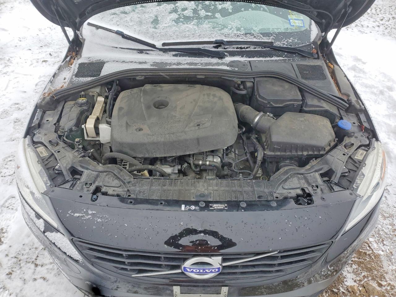 2017 VOLVO S60