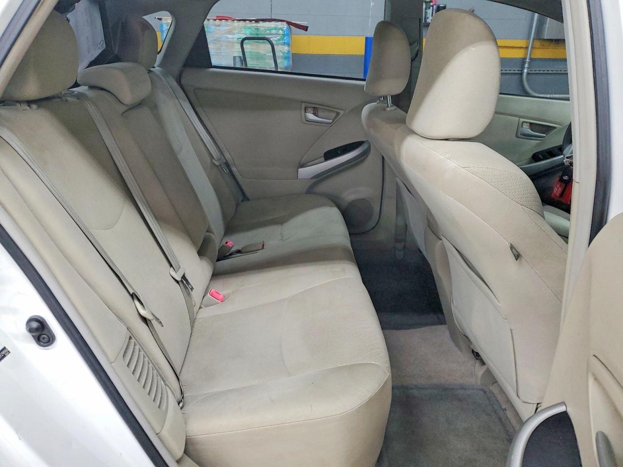 2011 TOYOTA PRIUS