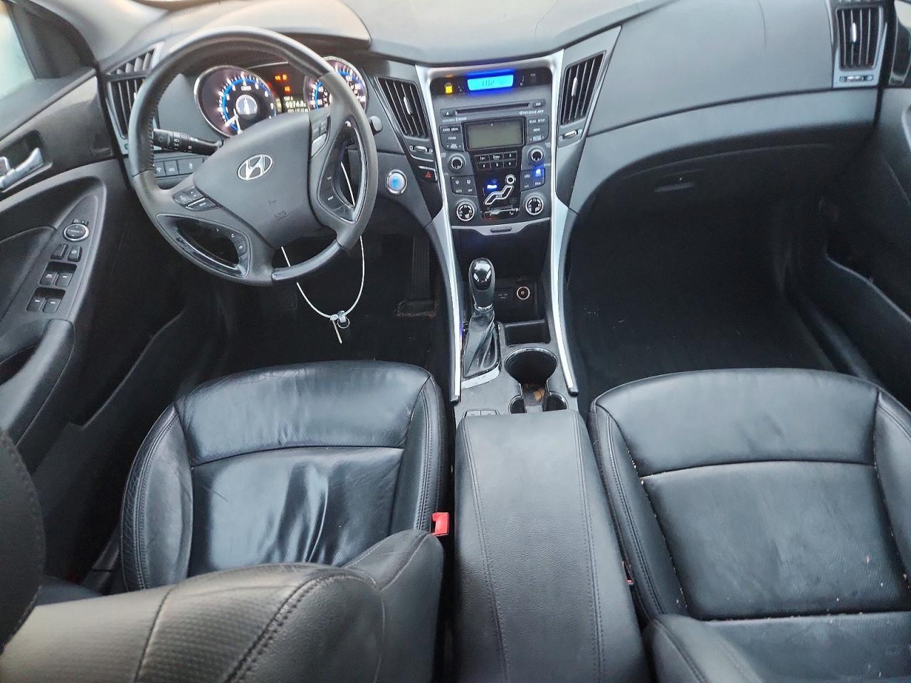 2012 HYUNDAI SONATA