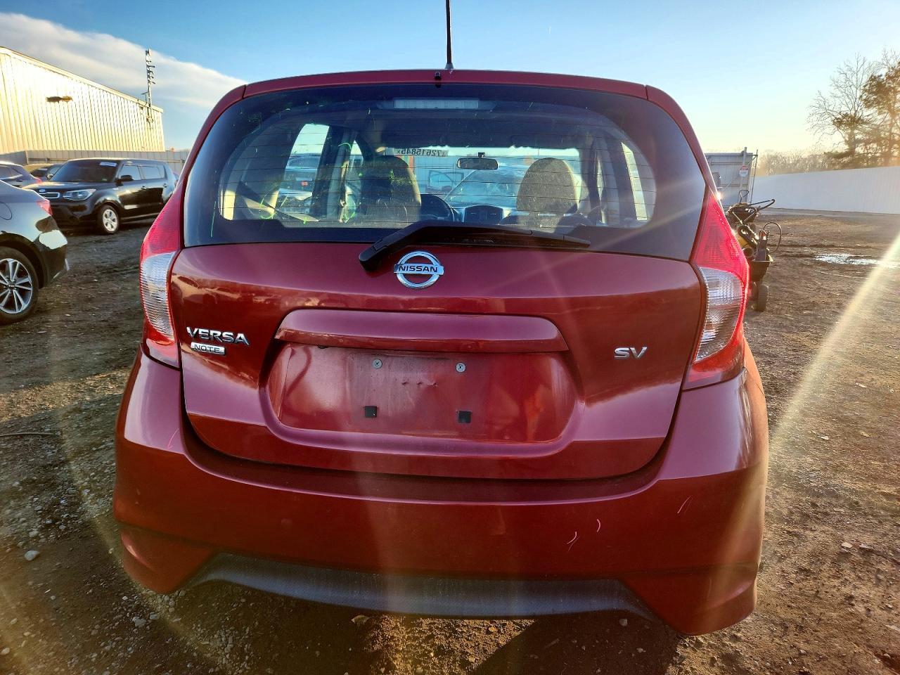 2017 NISSAN Versa Note
