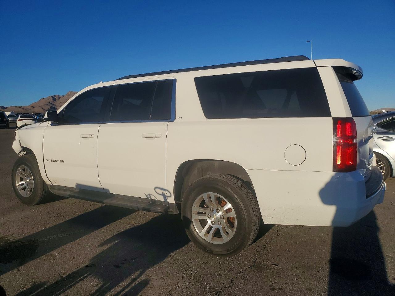 2018 CHEVROLET Suburban
