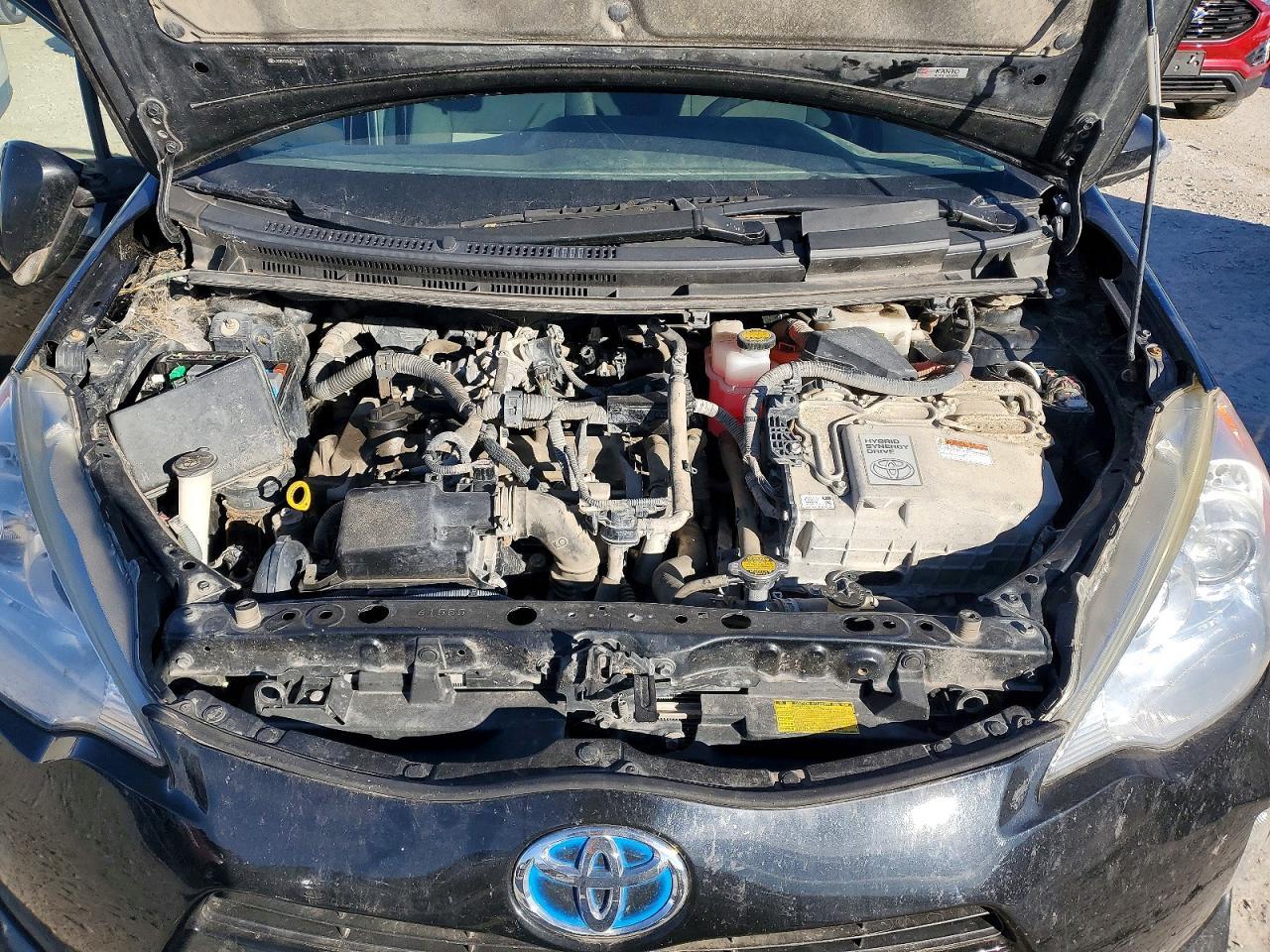2012 TOYOTA Prius c