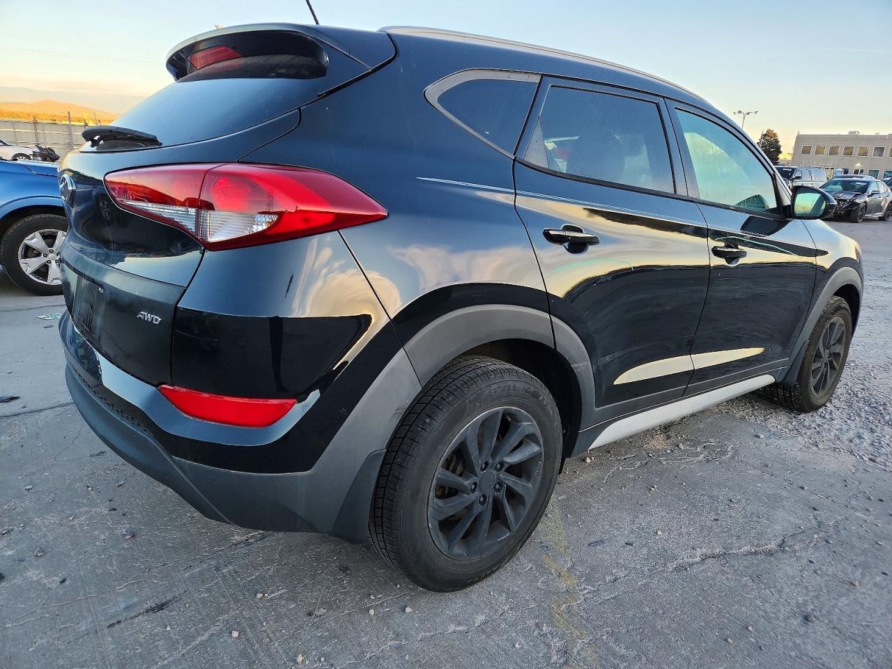 2017 HYUNDAI TUCSON