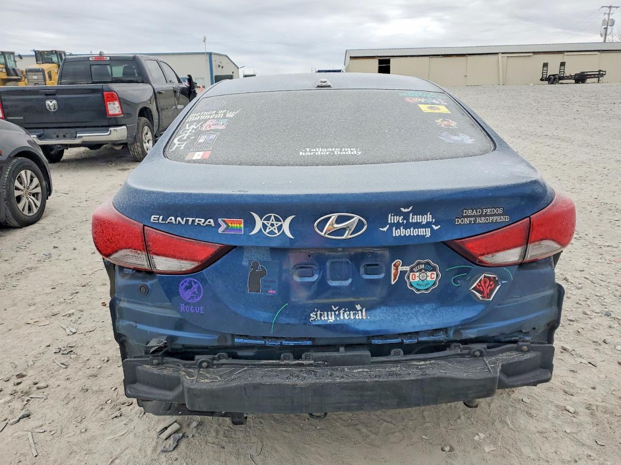 2016 HYUNDAI ELANTRA