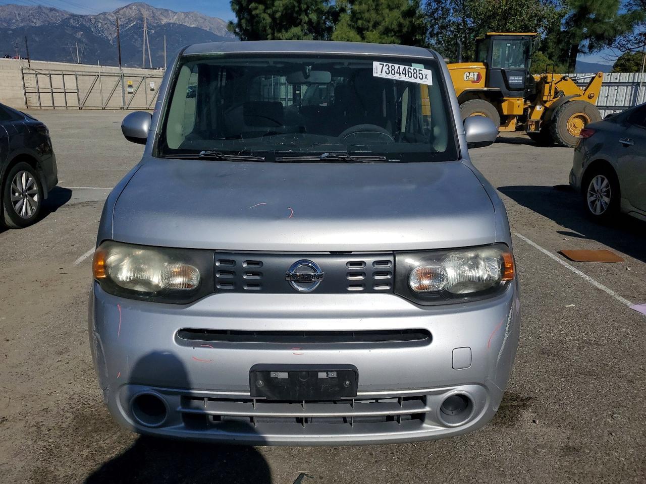 2013 NISSAN CUBE