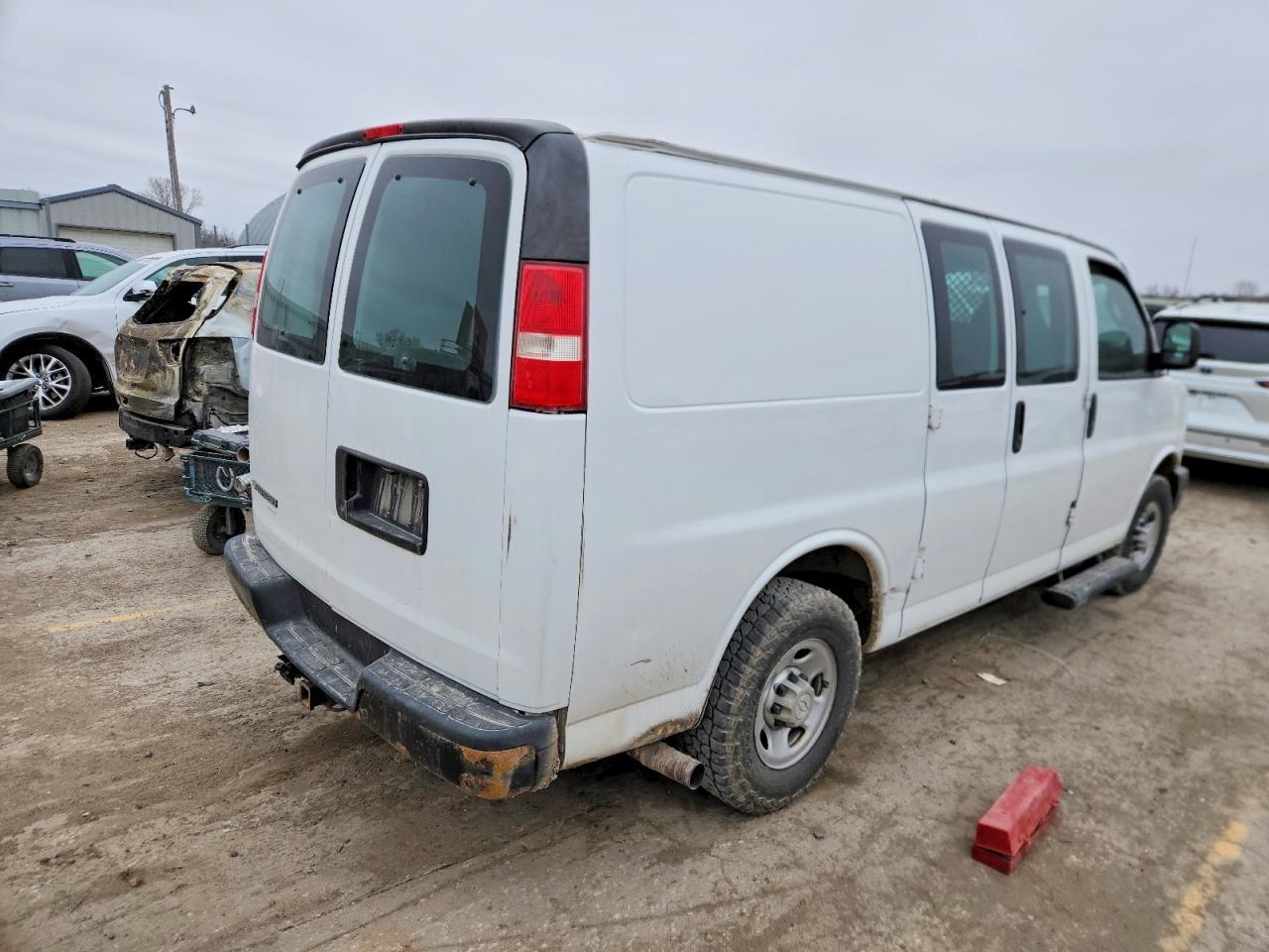 2016 CHEVROLET EXPRESS 2500